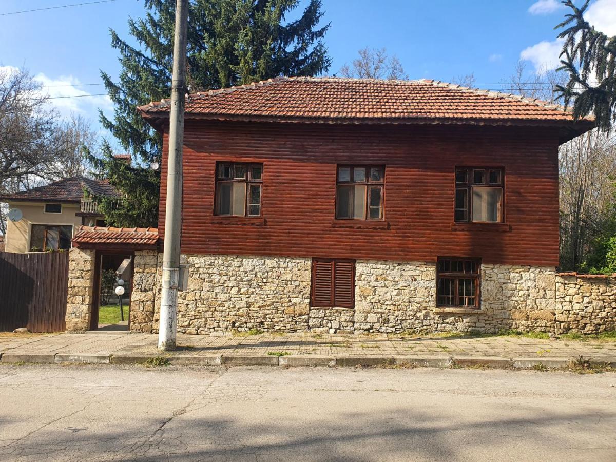 Ваканционна Къща Маарата Крушуна Екстериор снимка